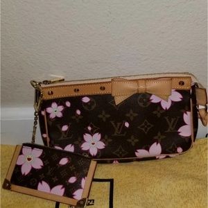 AUTH LOUIS VUITTON CHERRY BLOSSOM POCHETTE